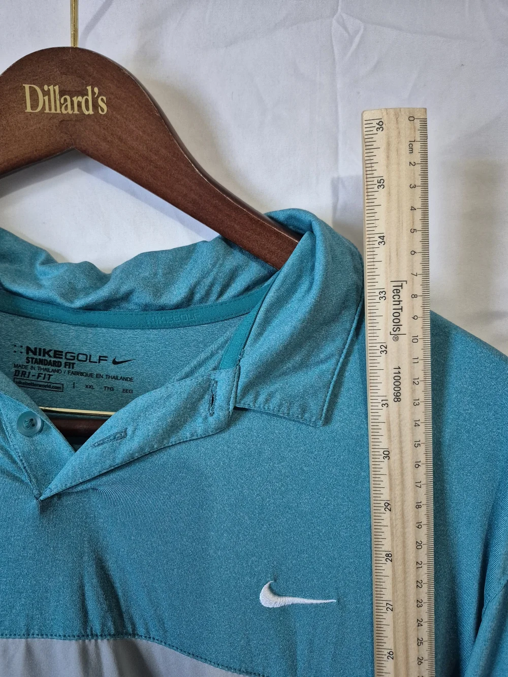 Nike Men’s Teal and Light Gray Colorblock Polo